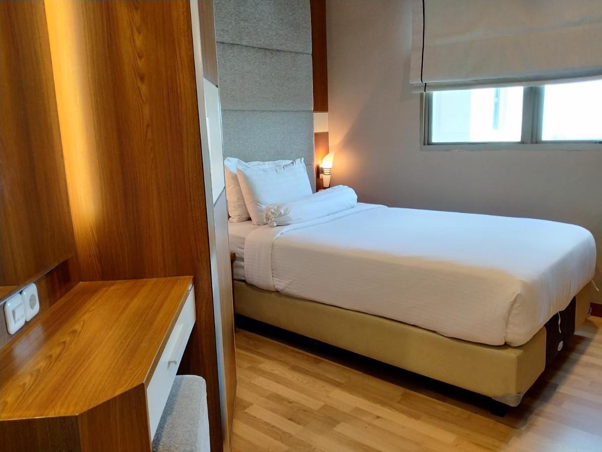 Apartemen Puncak Marina Surabaya Exterior foto