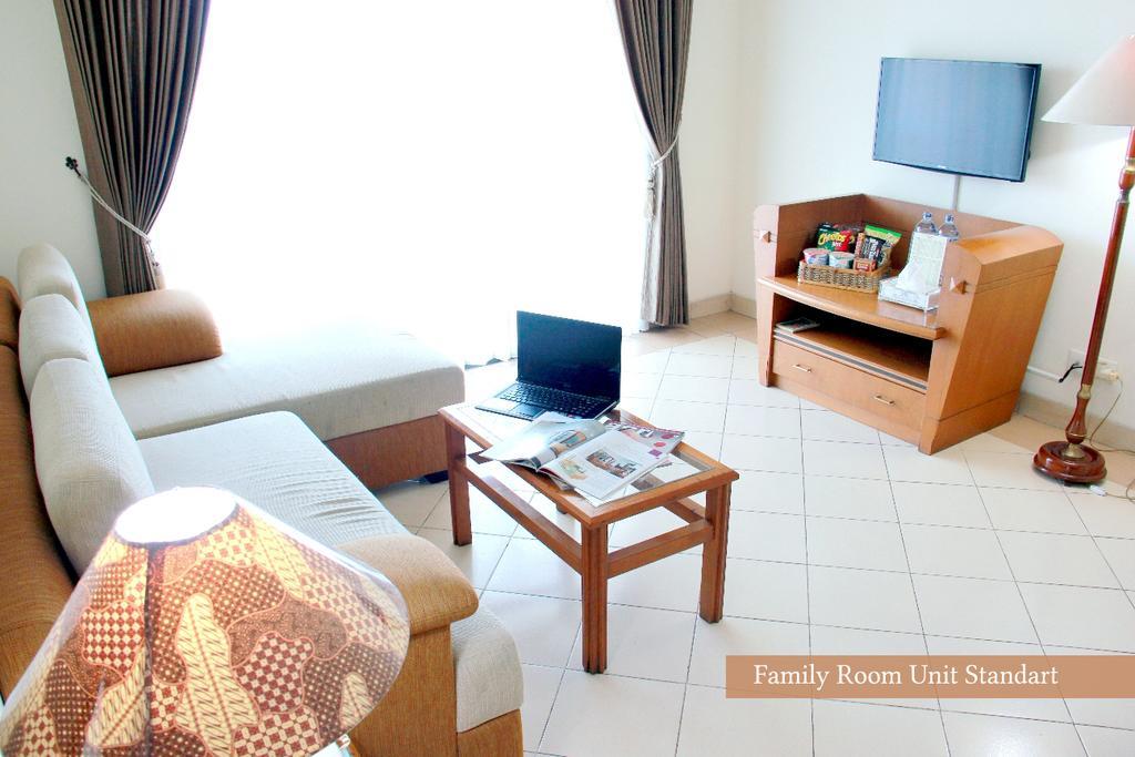 Apartemen Puncak Marina Surabaya Exterior foto
